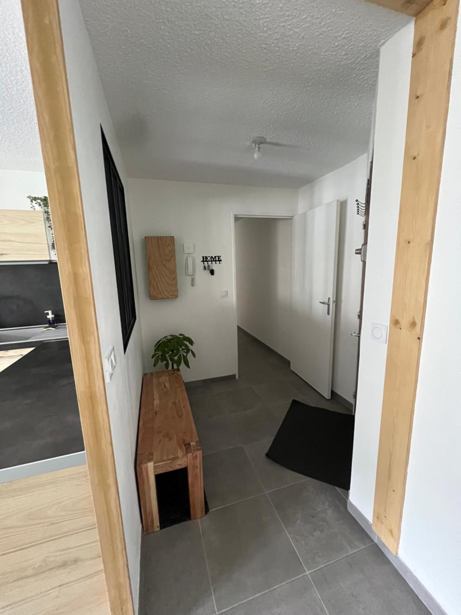 Spacieux Et Confortable - Centre Ville De Briancon - Serre-Chevalier - Garage Et Wifi Exteriör bild